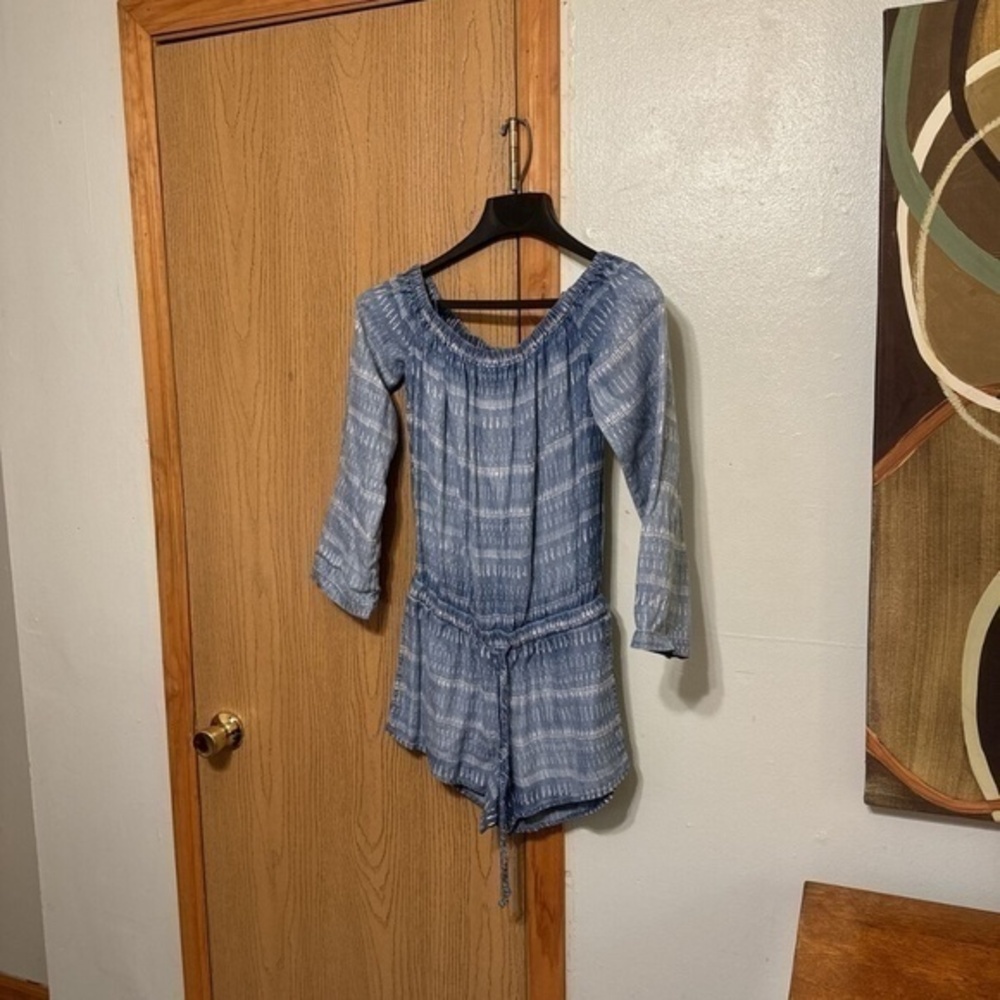 Bella Dahl XS Blue & White w/Geometric Print Off-the-Shoulder Romper - EUC